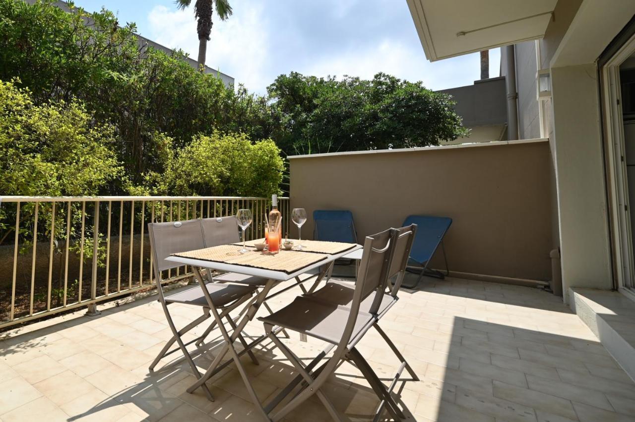 Residence La Menado Cavalaire-sur-Mer Buitenkant foto