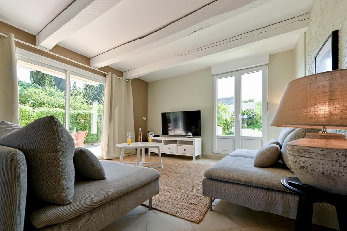 Residence La Menado Cavalaire-sur-Mer Buitenkant foto